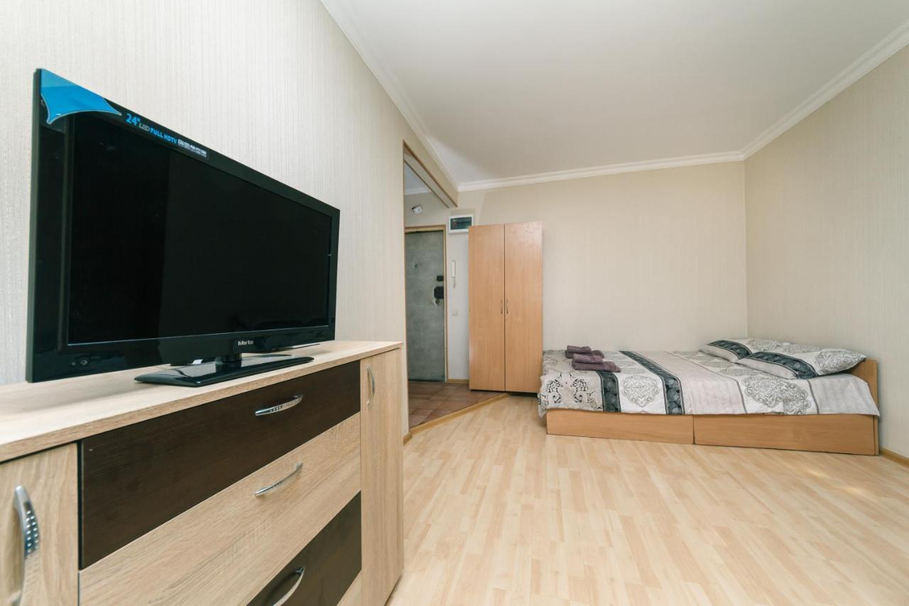 2К Уютная Квартира В Центре Печерска Kiew Exterior foto